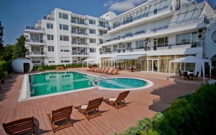 Hotel Incognito Pomorie Extérieur photo