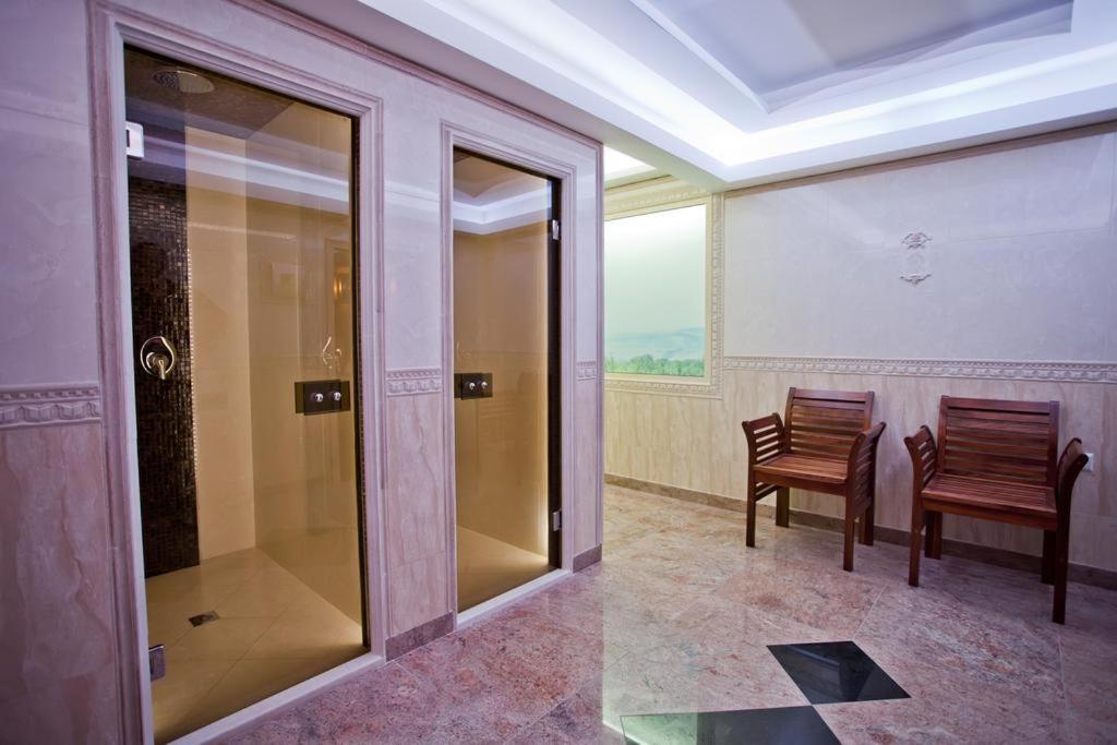 Hotel Incognito Pomorie Extérieur photo