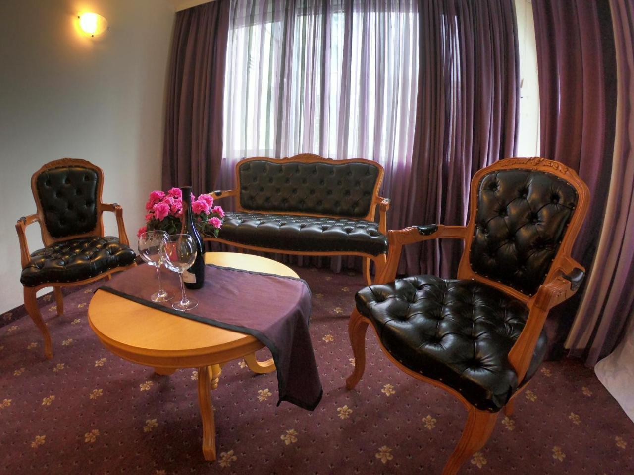 Hotel Incognito Pomorie Extérieur photo