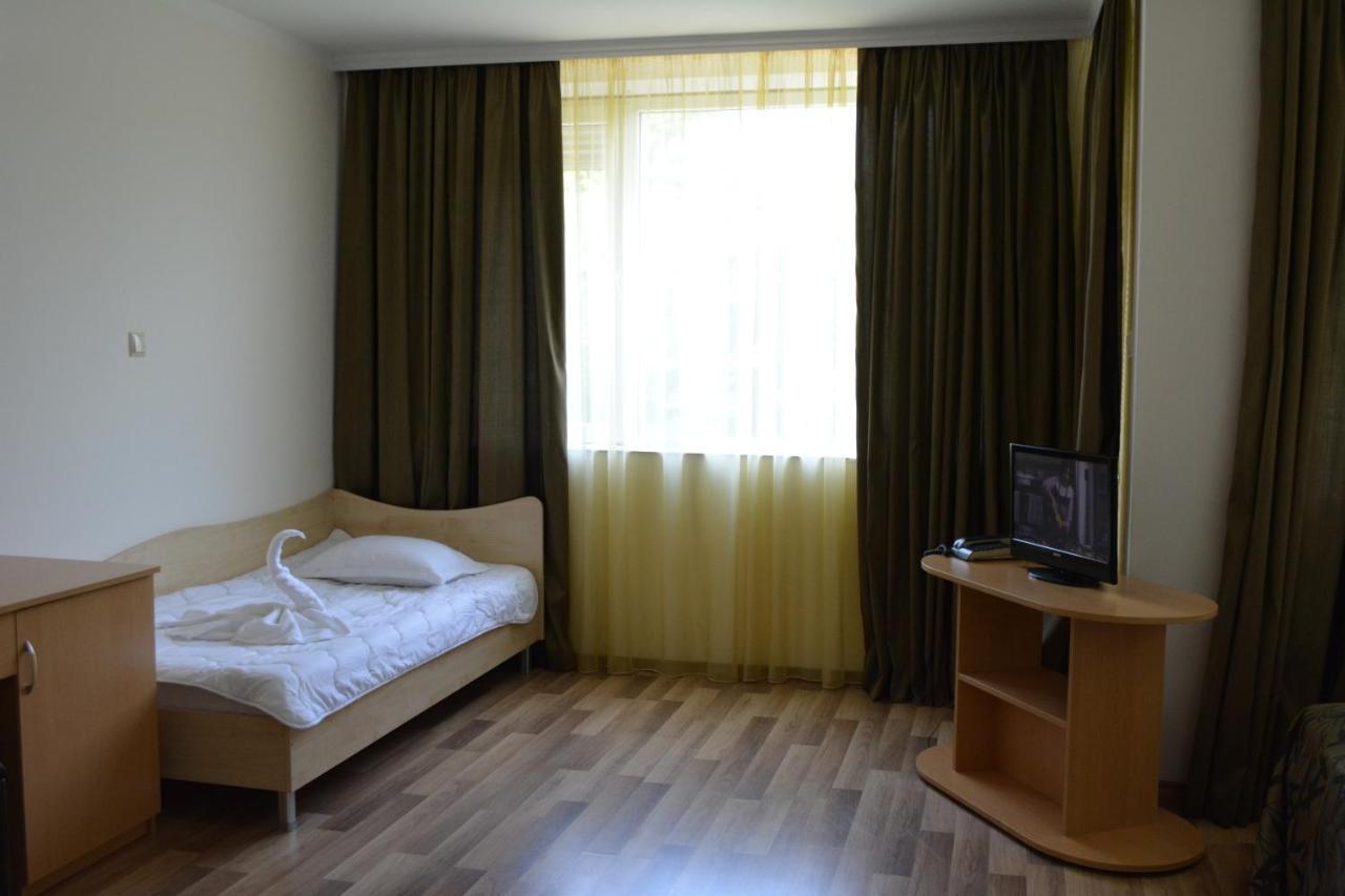 Hotel Incognito Pomorie Extérieur photo