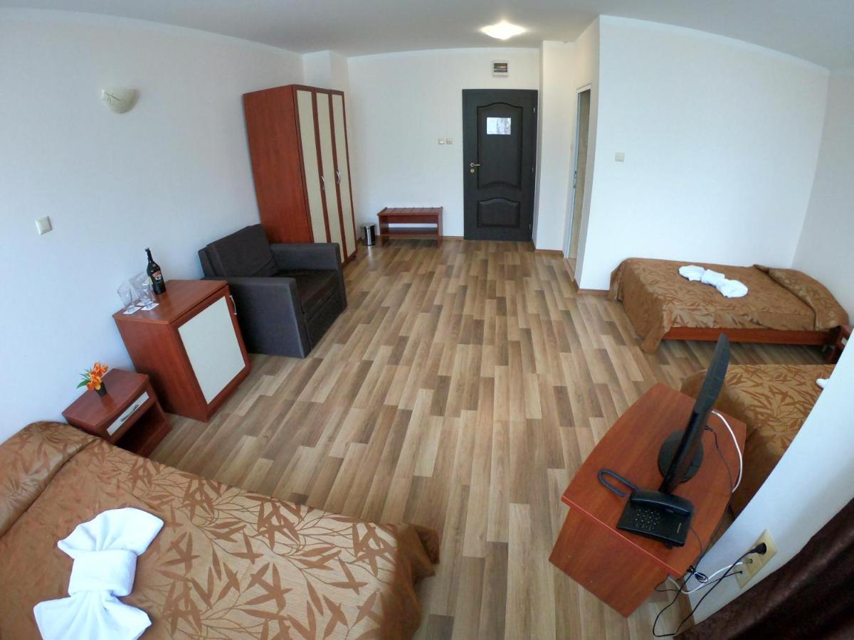 Hotel Incognito Pomorie Extérieur photo
